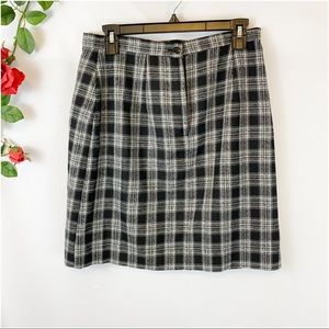 💋3/$20💋 VTG Savannah Black White Plaid Knee Length Skirt